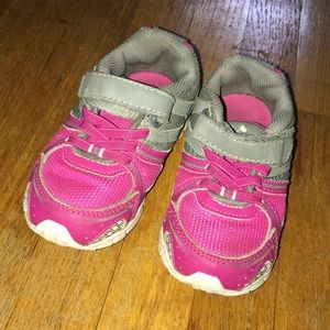 Toddler gym shoes